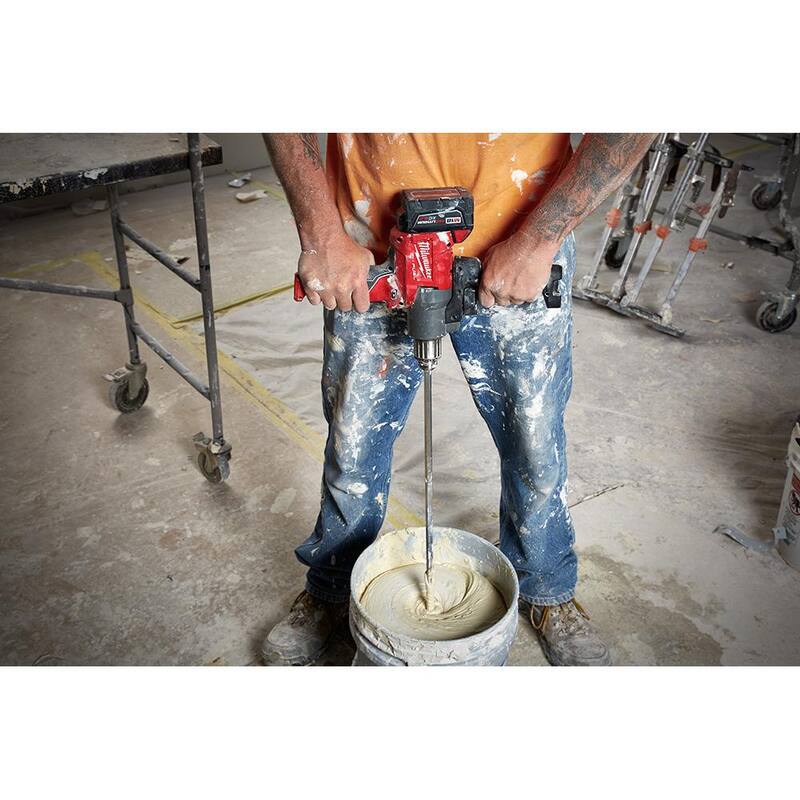 Milwaukee M18 FUEL SURGE Kit de impacto inalámbrico con tecnología Brushless de 18 V y batería de iones de litio de 1/4 de pulgada, incluye M18 FUEL mezclador de lodo de 1/2 de pulgada - 2760-22-2810-20