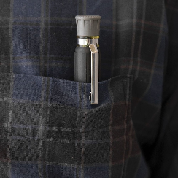 Klein Tools Multi-Bit Electronics Pocket Screwdriver, SAE, 4-In-1 #0, #00, 1/8 in, 3/32 in, 6 1/2 in L - 32614
