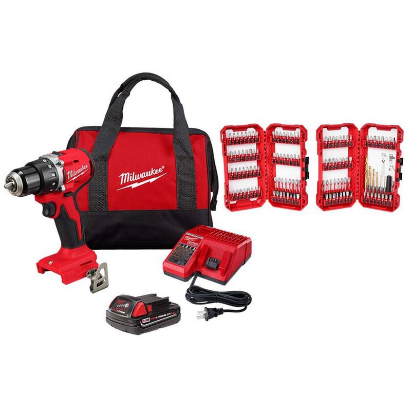Milwaukee M18 Taladro/destornillador inalámbrico compacto sin escobillas de 18V de ion de litio con una batería de 2.0 Ah, cargador y set de puntas (120 piezas) - 3601-21P-48-32-5155