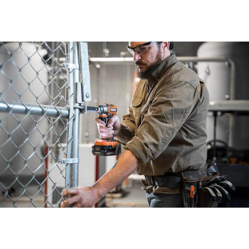 RIDGID 18V SubCompact Brushless Cordless 1/4 in. Impact Driver con Batería de Litio-Ion de 18V 1.5 Ah - R8723B-AC870015N