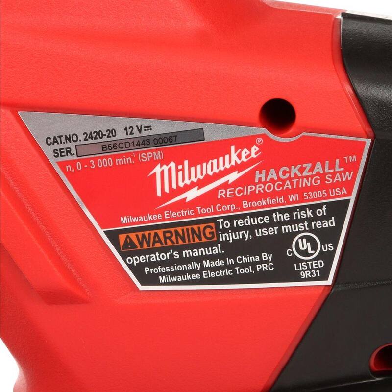 Si quieres una traducción que no incluya el nombre de la marca del producto, sería algo así:

Sierra reciproca inalámbrica Milwaukee M12 12-Volt de iones de litio HACKZALL con batería M12 de 4.0 Ah - 2420-20-48-11-2440