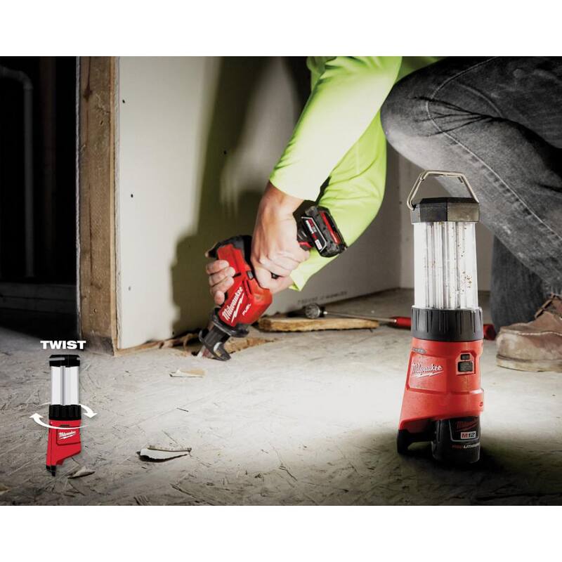 Kit de sierra recíproca sin cable Milwaukee M12 12V de iones de litio con linterna LED M12 - 2420-21-2362-20