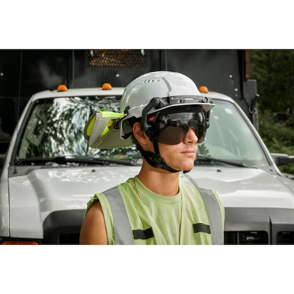 Milwaukee Tool BOLT Clear Dual Coat Lens Eye Visor for Milwaukee Safety Helmets - 48-73-1411