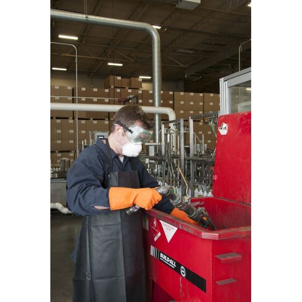 Condor Chemical Resistant Bib Apron, Polyester/SBR Rubber, 16 mil Thick, 45 in L, Black, Universal Size - 4T299