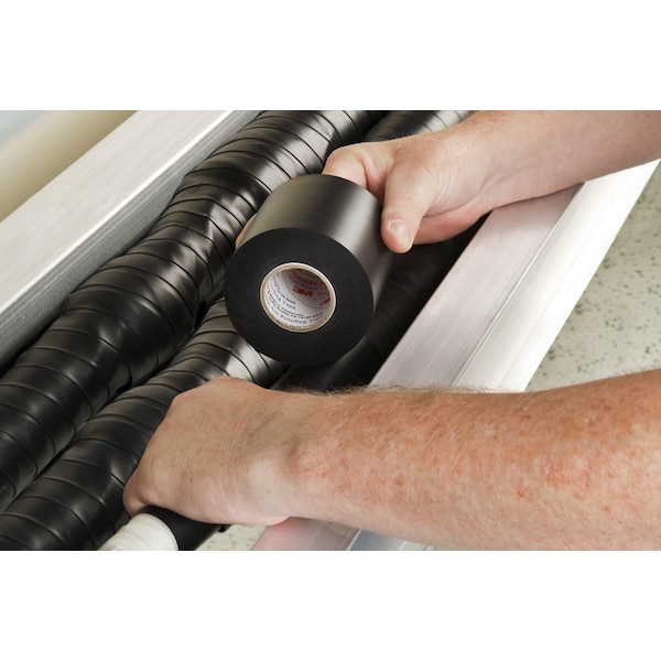Cinta Eléctrica 3M, 30 mil, 1-1/2" x 20 ft., Negro - 77BLACK-1-1/2X20FT