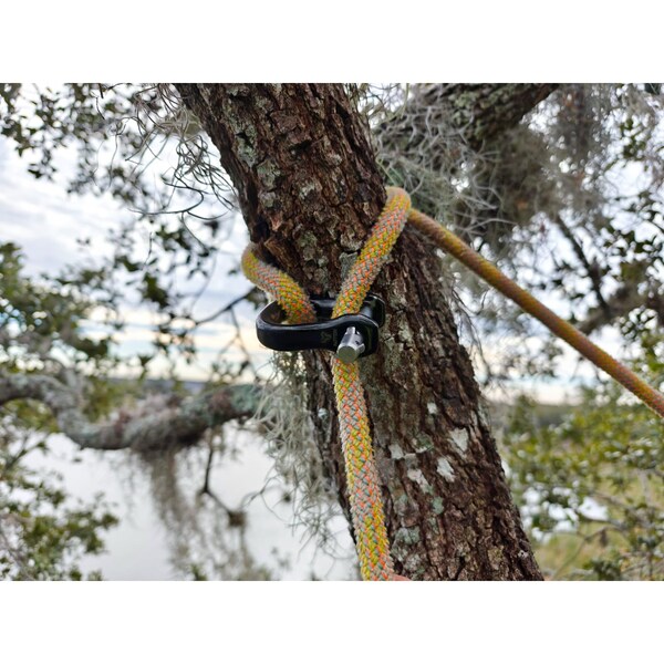 Notch Quickie Shackle, 2.48 in Length, 1.14 in Gate Opening, Steel, Black - 99706