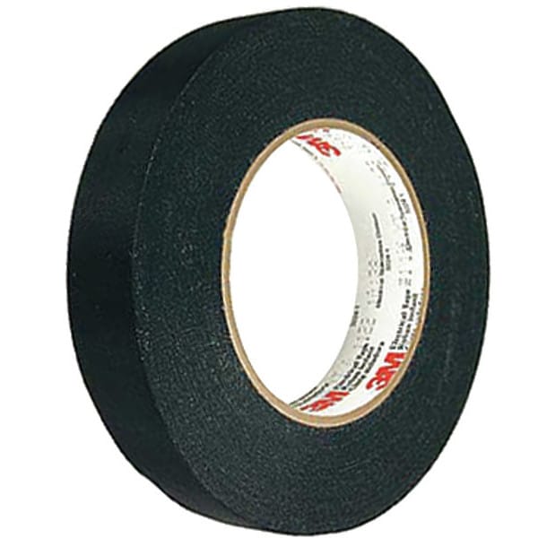Cinta de tela 3M, 1/2 x 72 yardas, 7 mil, Negro, Paquete de 72 - 11-1/2"x72 yardas
