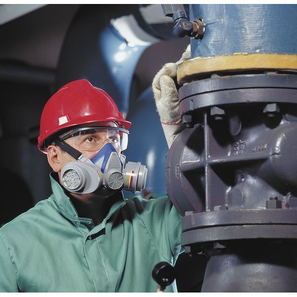 Msa Safety Half Mask Respirator, Advantage 200 LS Series, Not Rated, Bayonet, Size L 0 Cartridges Included - 815452