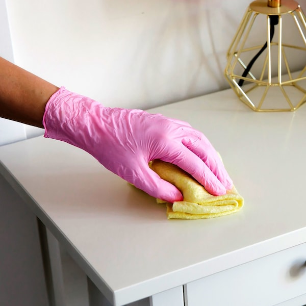 Fifthpulse 4 pack, Disposable Gloves, Vinyl, Powder-Free, M, 50 PK, Pink - FP-FMN100094-4A