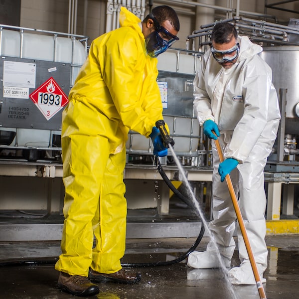 Kleenguard Disposable Coverall, Hooded, 3XL, KleenGuard(TM) A70, Zipper, Elastic Cuff, Elastic Ankle, 12 PK - 00686