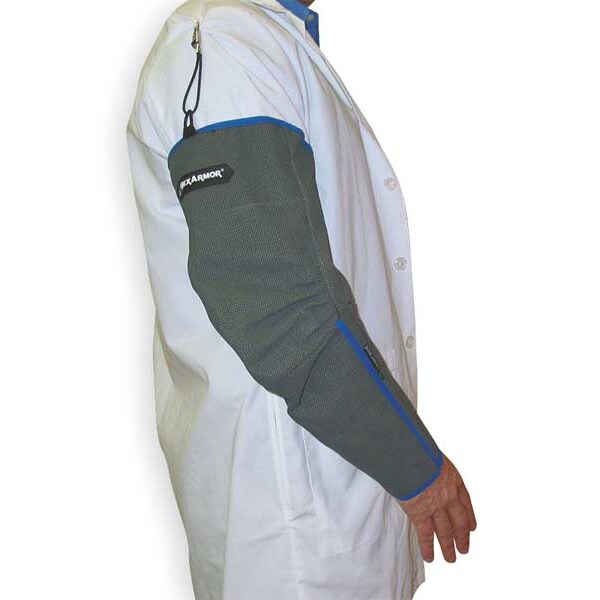 Hexarmor Cut-Resistant Sleeve, A7 Cut Level, Superfabric, Latex-Free, 19 in L, Black, Medium - AS019S-M (8)