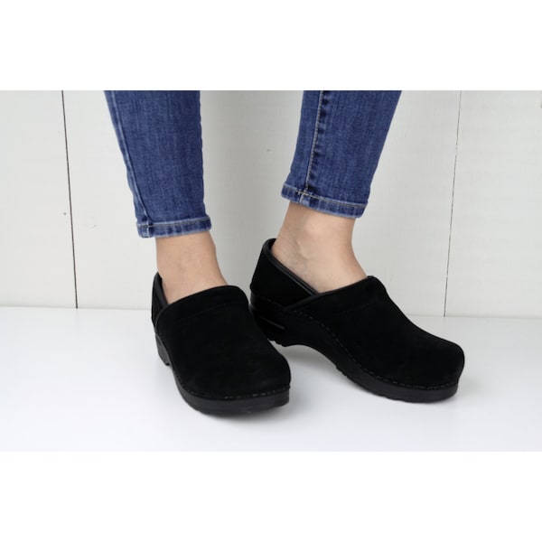 Sanita NINA Women's Suede Leather Closed Back Clog in Black, Size 4.5-5, PR - 471106-002-36