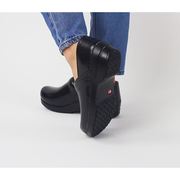 Sanita ADDISON Women's Closed Back Clog in Black, Size 6.5-7, PR - 458006W-002-38