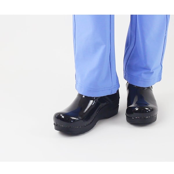 Sanita PROFESSIONAL Patent Leather Narrow Women's Closed Back Clog in Black, Size 8.5-9, PR - 457312W-002-40