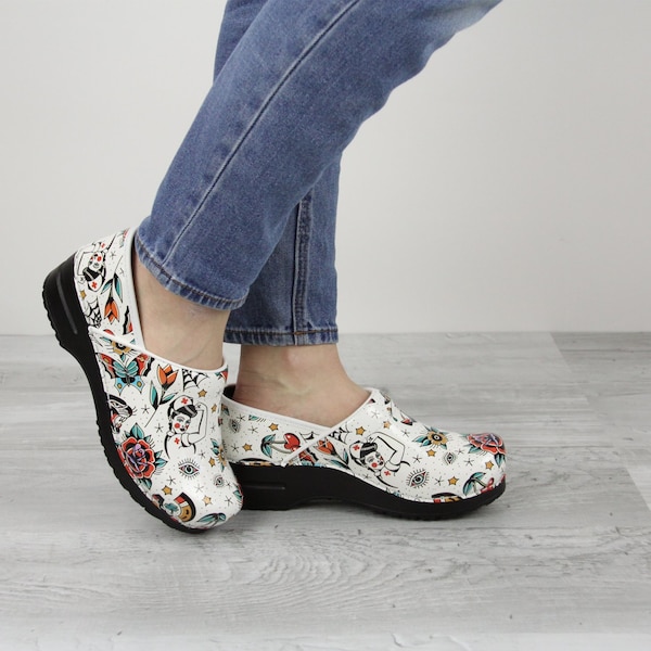 Sanita ROCKABILLY Women's Closed Back Clog in Traditional Tattoo, Size 6.5-7, PR - 475666-001-38