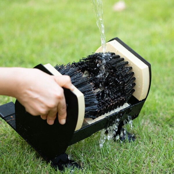 Gardenised Deluxe Metal and Plastic Frame Shoe Cleaner and Boot Scraper, Portable or Floor-Mounted - QI004729
