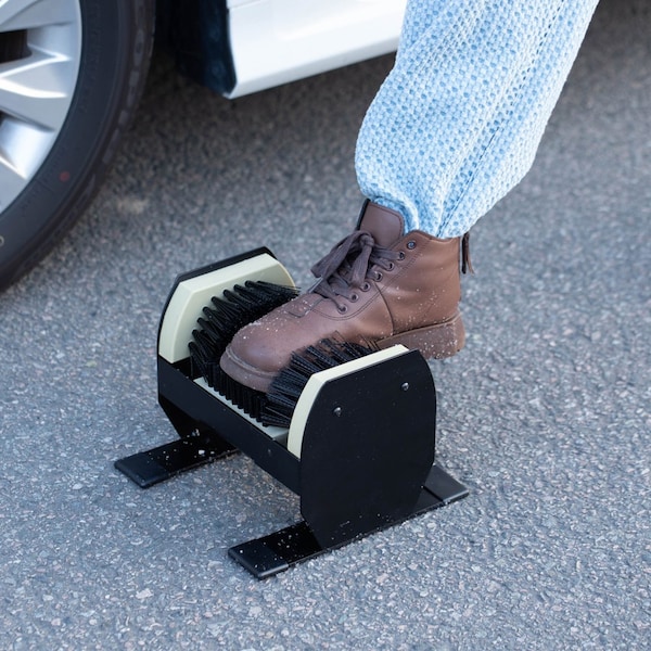Gardenised Deluxe Metal and Plastic Frame Shoe Cleaner and Boot Scraper, Portable or Floor-Mounted - QI004729