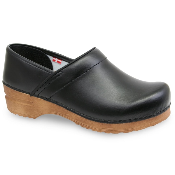 Sanita PROFESSIONAL PU Women's Closed Back Clog in Black/Tan, Size 6.5-7, PR - 1500006W-022-38