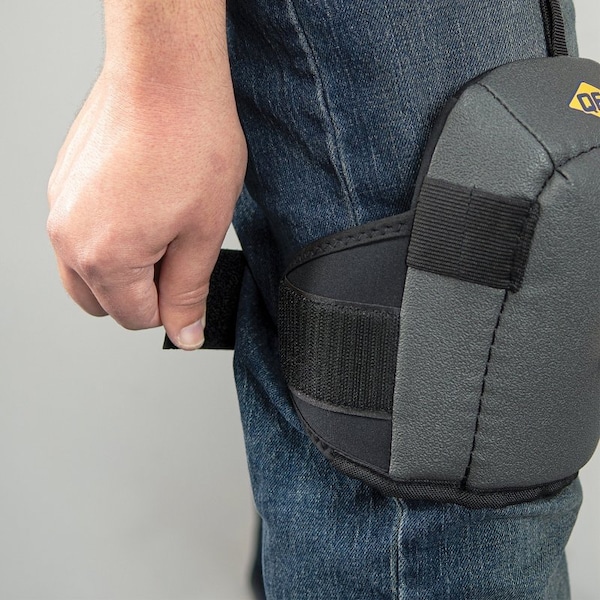 Qep Comfort Grip Knee Pad, One-Size, Foam Pad, Hook and Loop Closure, 2PK - 79634