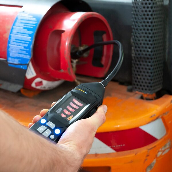 Pce Instruments Environmental Gas Detector, Optical, acoustic and haptic alarm - PCE-GA 10