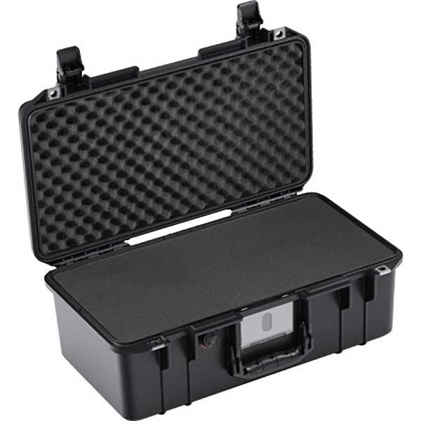 Pelican Pelican Aircase w Foam, 5.8 in, PrPu, Blk - 015060-0000-110