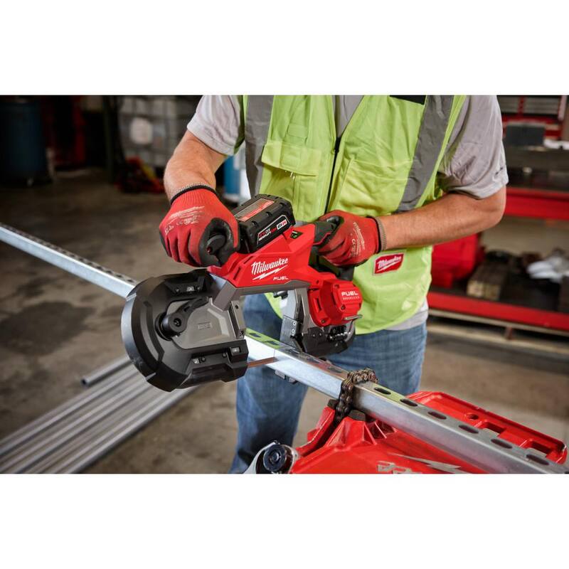 Si estás buscando información sobre una sierra de cinta inalámbrica Milwaukee M18 FUEL 18V Lithium-Ion Brushless de corte profundo (sólo la herramienta), este es el producto que necesitas - 2929-20.