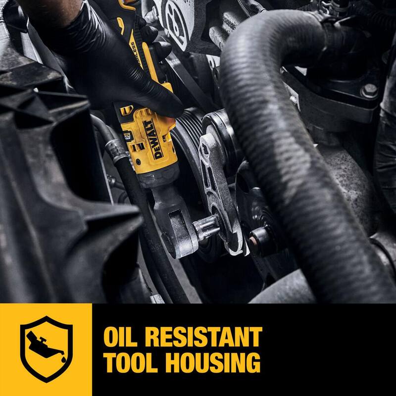 Sierra circular inalámbrica DEWALT 20V MAX sin escobillas de 6-1/2 pulgadas y llave de trinquete inalámbrica ATOMIC 20V MAX de 3/8 pulgadas (solo herramientas) - DCS565BWDCF513B.