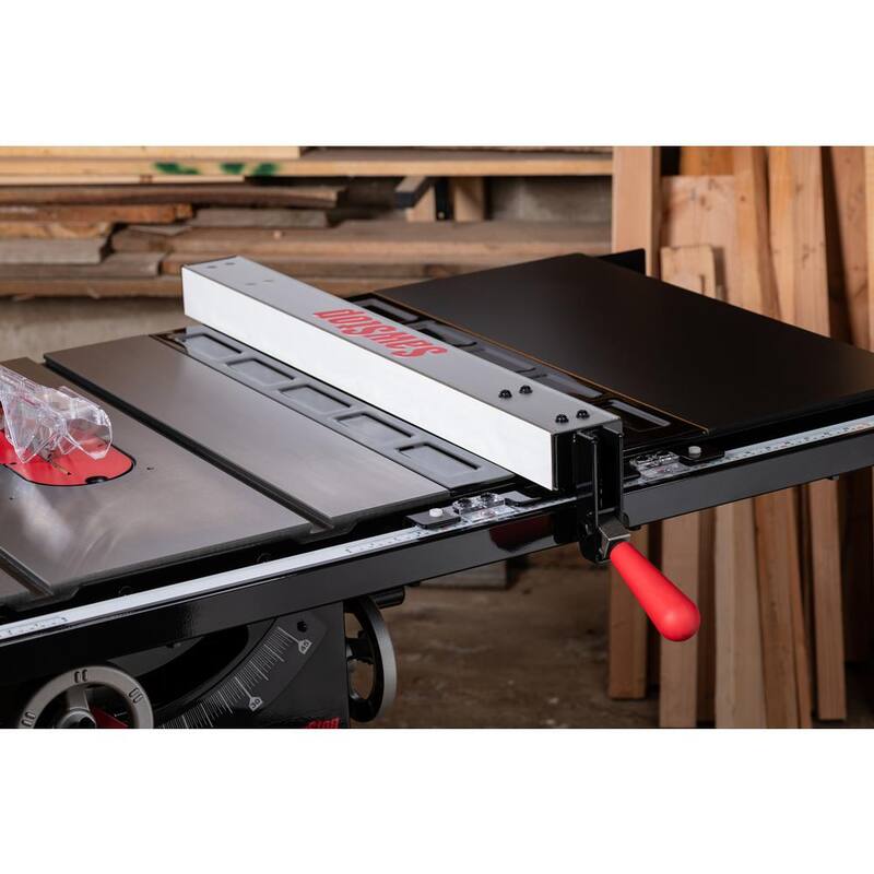 Sierra de Contratista SawStop de 1.75HP con ensamblaje de cerca premium de 30 pulgadas - CNS175-PFA30