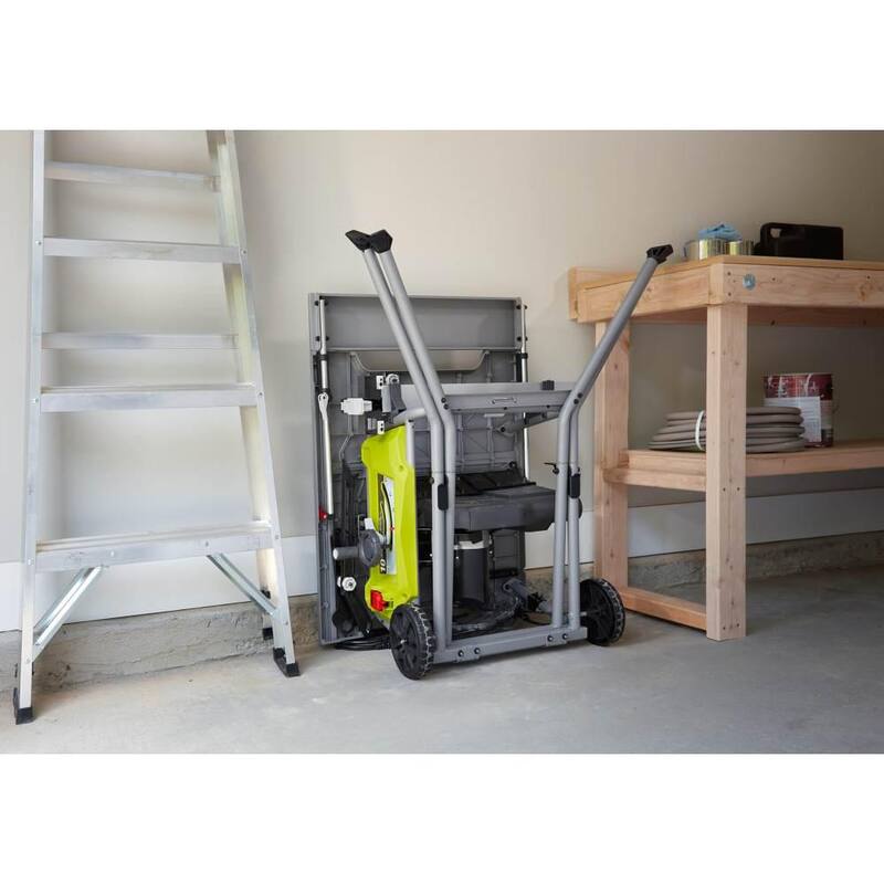 Sierra de mesa portátil con capacidad ampliada de 15 amperes y 10 pulgadas de RYOBI con base rodante y cinta métrica compacta de 25 pies - RTS23-RHTM25