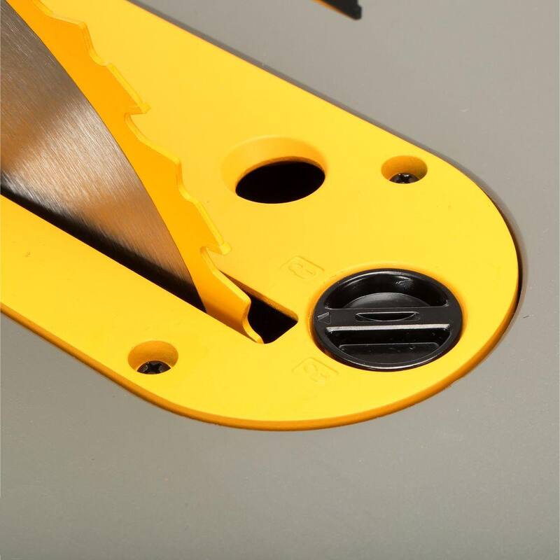 Si traducción de la marca del producto: Sierra de mesa para sitio de trabajo con soporte rodante de 10 pulgadas y cable de 15 amperes DEWALT con taladro/destornillador de 1/2 pulgada de 20V, dos baterías de 1.3Ah y cargador - DWE7491RSW771C2