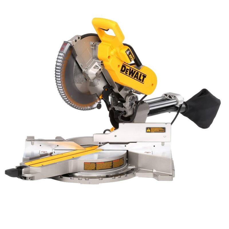Sierra ingletadora compuesta deslizante de doble bisel DEWALT de 15 amperes y 12 pulgadas con tecnología XPS, llave de hoja y prensa de material - DWS780