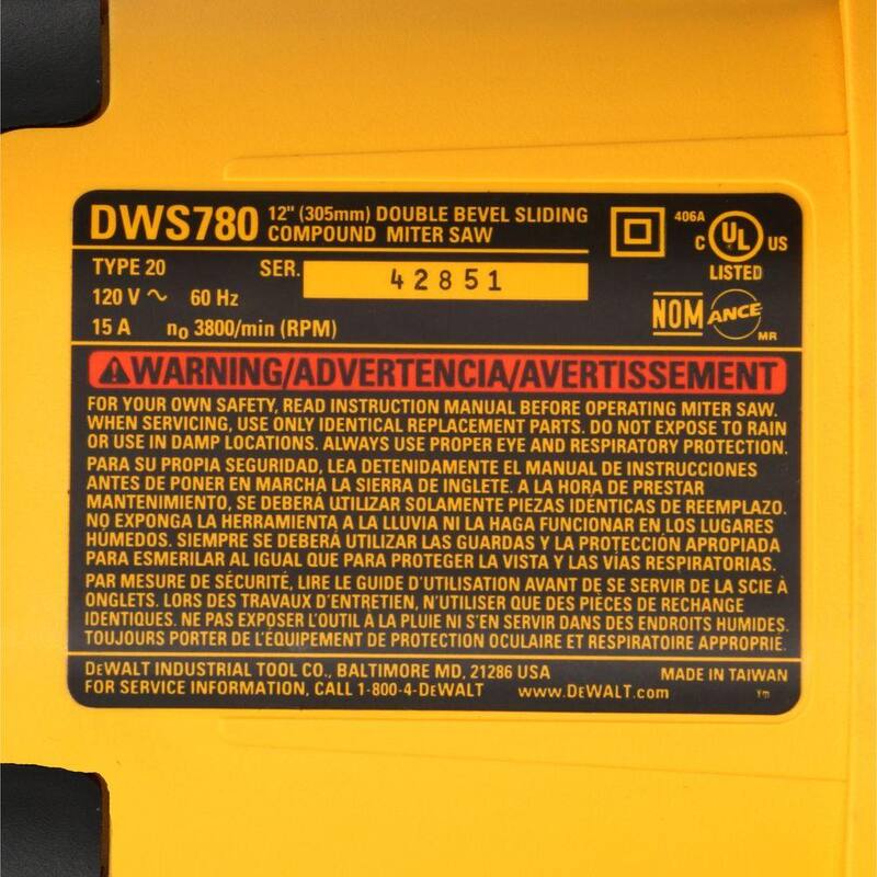 Sierra ingletadora compuesta deslizante de doble bisel DEWALT de 15 amperes y 12 pulgadas con tecnología XPS, llave de hoja y prensa de material - DWS780
