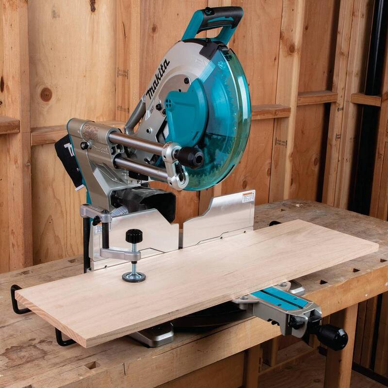 Sierra ingletadora compuesta deslizable de doble bisel de 12 pulgadas y 15 amperios de Makita con láser - LS1219L