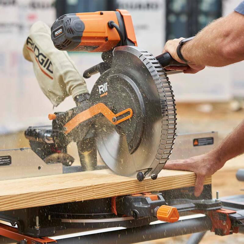 Sierra ingletadora de bisel doble de 12 pulgadas RIDGID - R4231