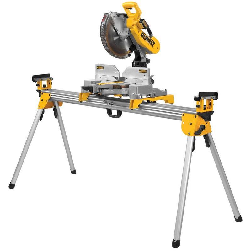 Si deseas la mejor calidad, compra sierra ingletadora compuesta deslizante de doble bisel de 12 pulgadas con tecnología XPS y soporte resistente para sierra ingletadora DEWALT de 15 Amperes.