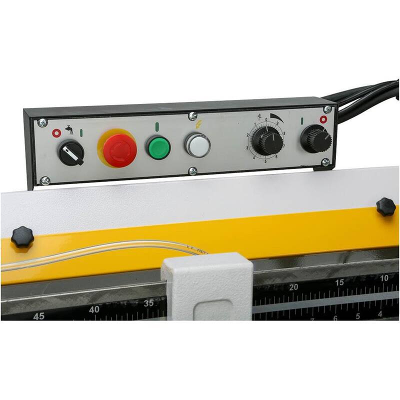 Si traducimos el título sin la marca del producto, sería algo como:

"Sierra de cinta para corte de metal de 10 pulg. x 18 pulg. 1-1/2 HP - G9744Z2"