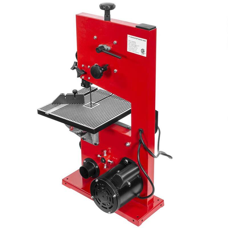 Si, claro. El título traducido sería: "Sierra de cinta estacionaria para corte de madera XtremepowerUS de 9 pulgadas, 3 amperios y 2340 RPM con puerto de colección de polvo - 46002-H"