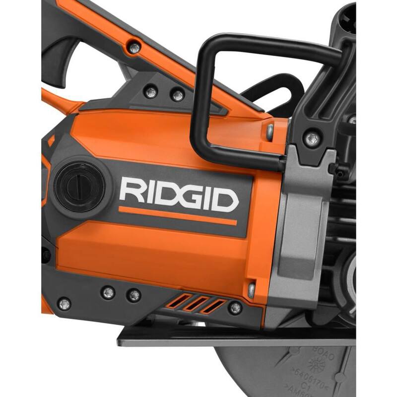 Sierra circular de tipo Worm Drive RIDGID THRUCOOL de 15 amperios y 7-1/4 pulgadas - R32104