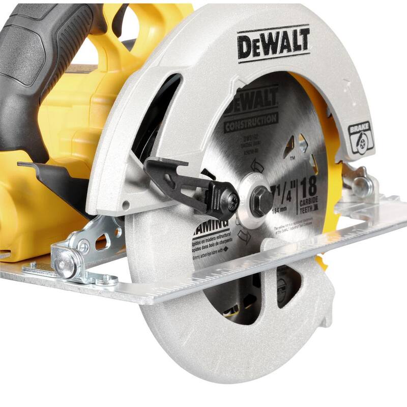 Sierra circular ligera de 15 amperios y 7-1/4 pulgadas con freno eléctrico - DWE575SB
