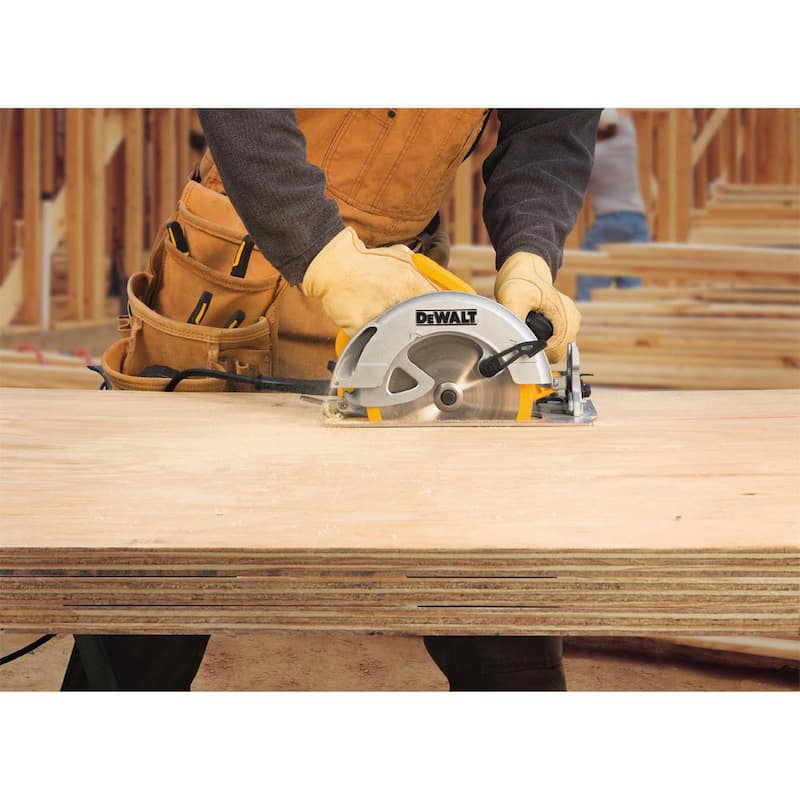 DEWALT Sierra Circular Ligera de 15 amperes y 7-1/4 pulgadas con Hoja de Sierra Circular de 24 dientes de bonificación (paquete de 3) - DWE575wDWAFV37243