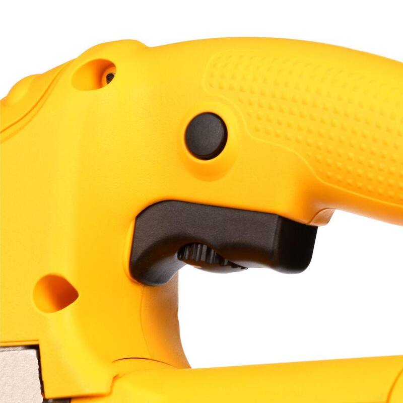 Sierra de calar con cable DEWALT de 5.5 amperes y velocidad variable con estuche - DW317K