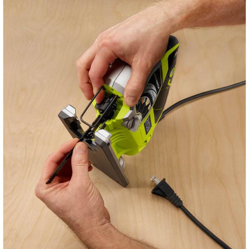 Sierra de calar orbital con cable de 6.1 amperios y velocidad variable RYOBI con tecnología SPEEDMATCH - JS651L1