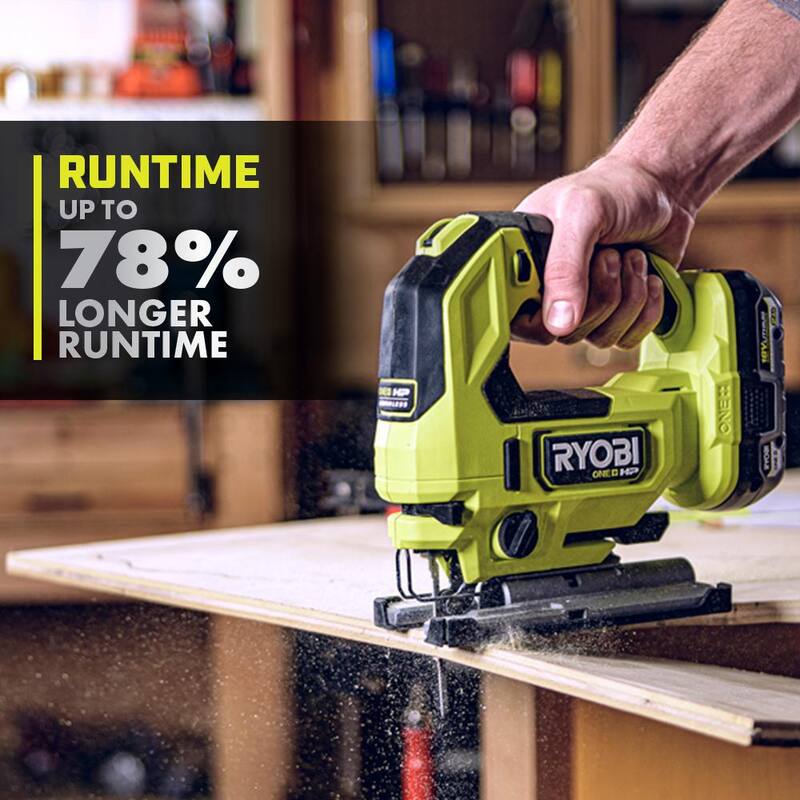 RYOBI ONE+ HP 18V 6.0 Ah Batería de alto rendimiento de iones de litio y kit de cargador con RYOBI ONE+ HP 18V sierra de vaivén sin escobillas - PSK016-PBLJS01B
