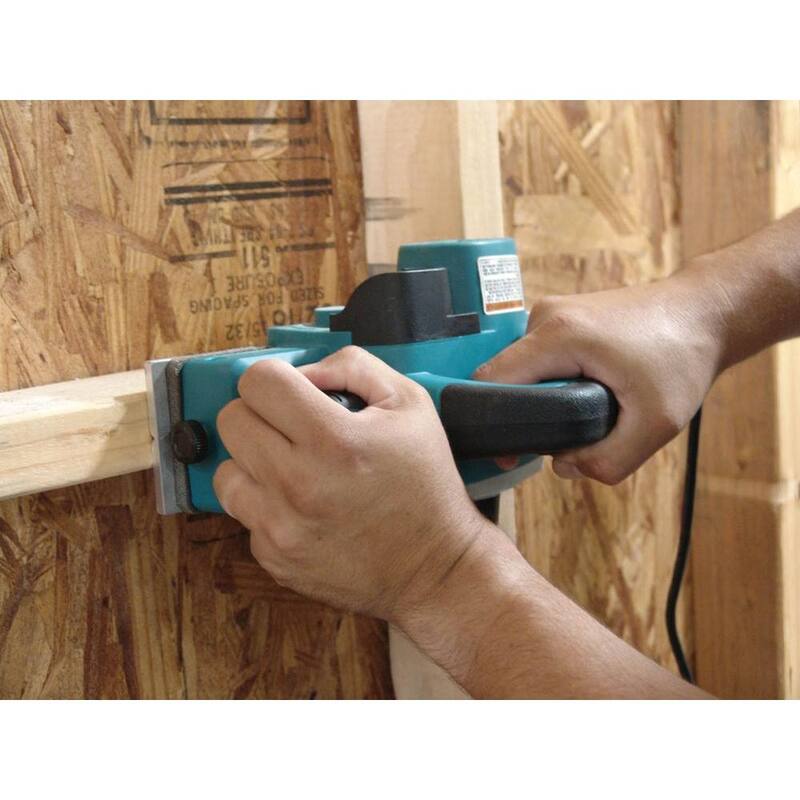 Juego de cepillo eléctrico con cable de 6.5 amperes de 3.25 pulgadas de Makita, juego de cuchillas y estuche resistente con cuchillas de acero de alta velocidad de 3.25 pulgadas - KP0800K-D-46230