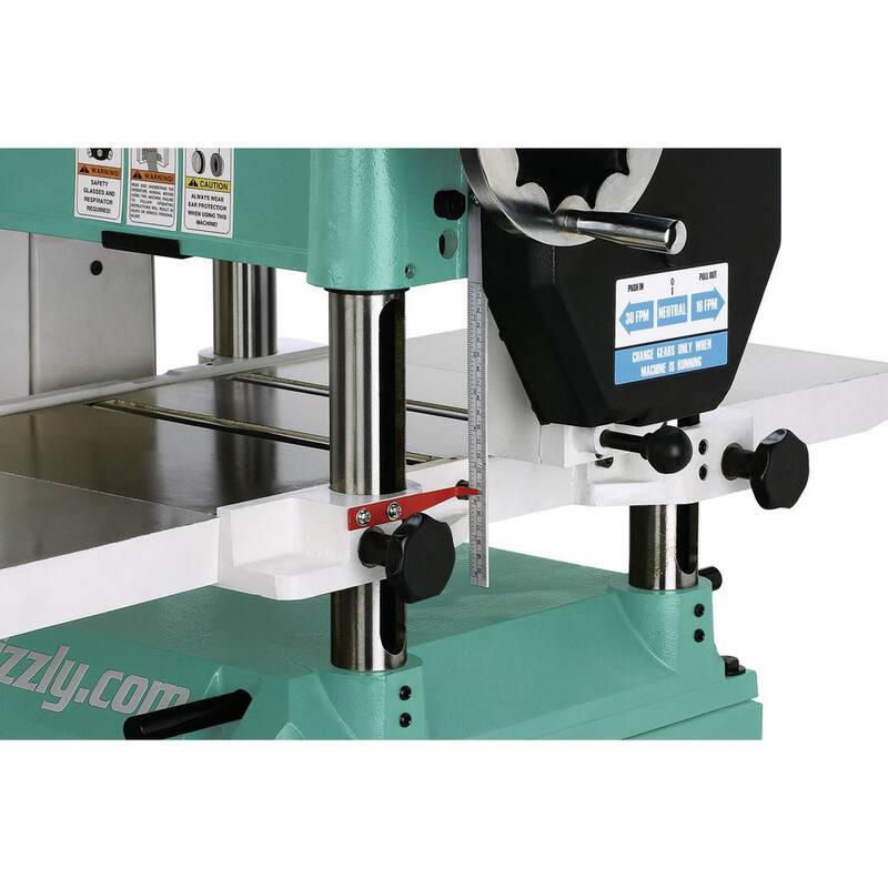 Cepilladora Grizzly Industrial de 15 pulgadas y 3 HP con cabezal de corte espiral - G0453Z