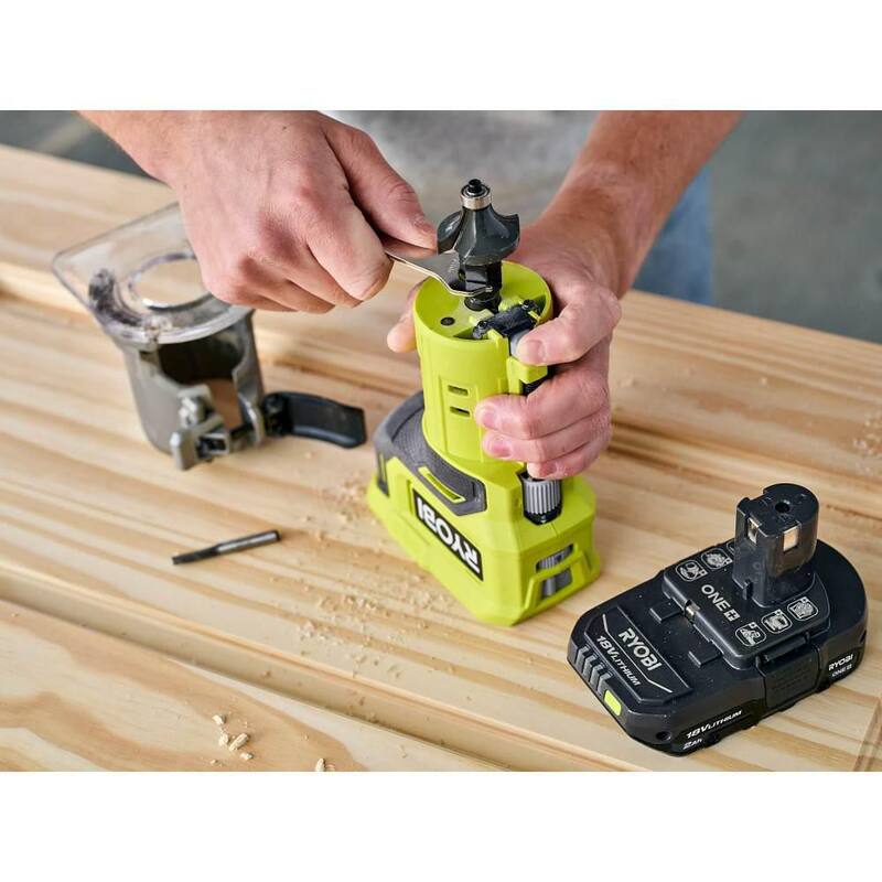 Enrutador de base fija compacto inalámbrico RYOBI ONE+ 18V con batería de 2.0 Ah - PCL424B-PBP006