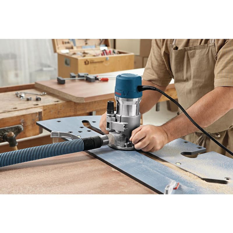 Bosch 12 Amperios Router de base fija con velocidad variable de 2 1/4 caballos de fuerza y alimentación electrónica - 1617EVS