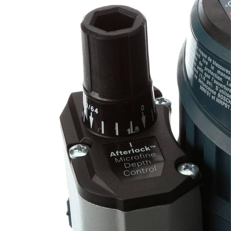 Kit de Router de Base Fija y de Inmersión de Velocidad Variable con Cable de 15 Amperes de Bosch con Estuche Resistente - MRC23EVSK