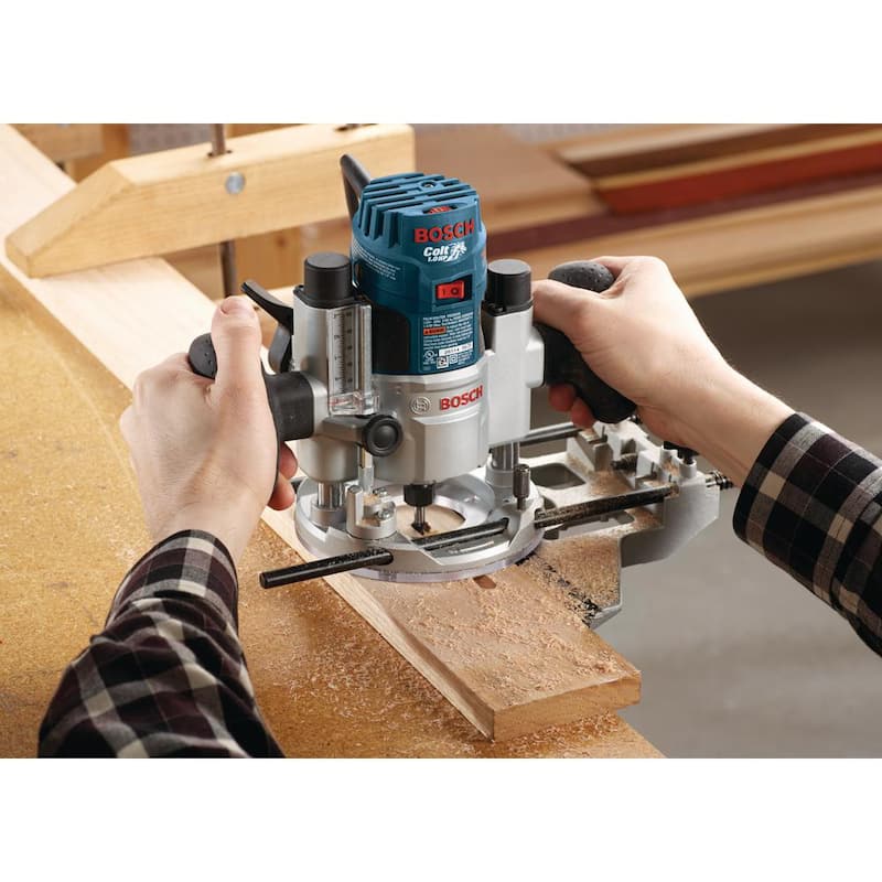Enrutador de base fija y base en plungue con cable de 12 amperes y 2-1/4 HP de Bosch con guía de bonificación, capucha de extracción de polvo y adaptador - 1617EVSPKRA1054