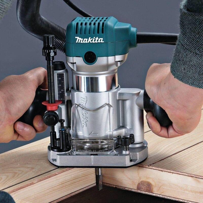 Enrutador compacto con cable de velocidad variable de 6.5 amperios y 1-1/4 HP de Makita con 3 bases (Base de inmersión, Base de inclinación y Base de compensación) - RT0701CX3